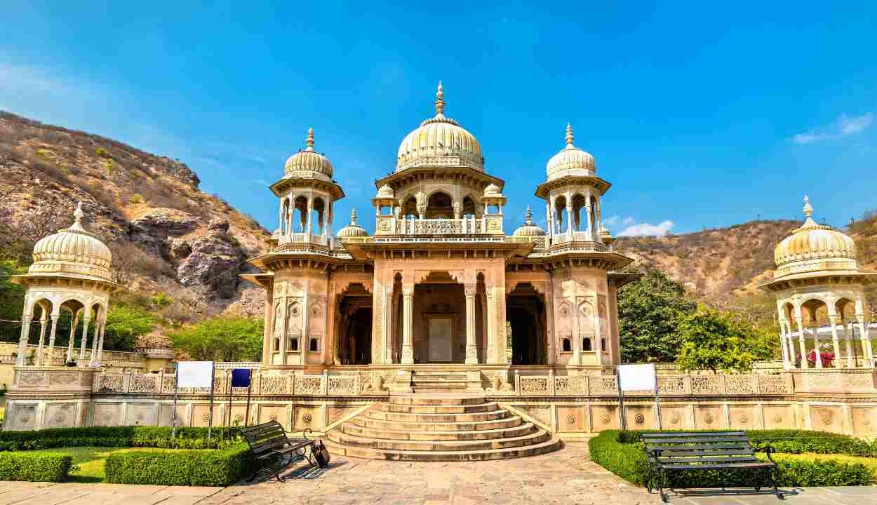 Jaipur Weekend Tour Package